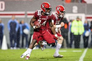 COLLEGE FOOTBALL: NOV 30 North Carolina at NC State