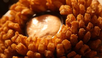 Appetizer "Bloomin' onion" at Outback Steakhouse in Tsim Sha Tsui Centre.13 December 2006