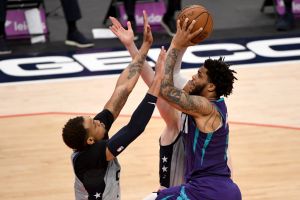 Charlotte Hornets v Washington Wizards