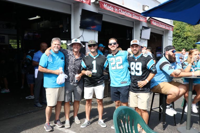 WFNZ Dog House photos