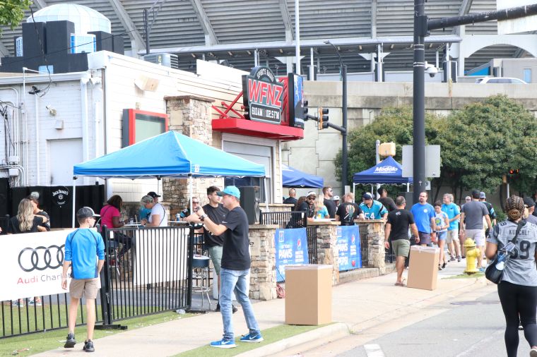 WFNZ Dog House photos