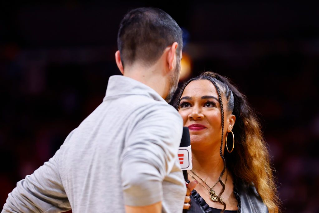 ESPN to broadcast an NBA game with an all-female cast - WFNZ Radio