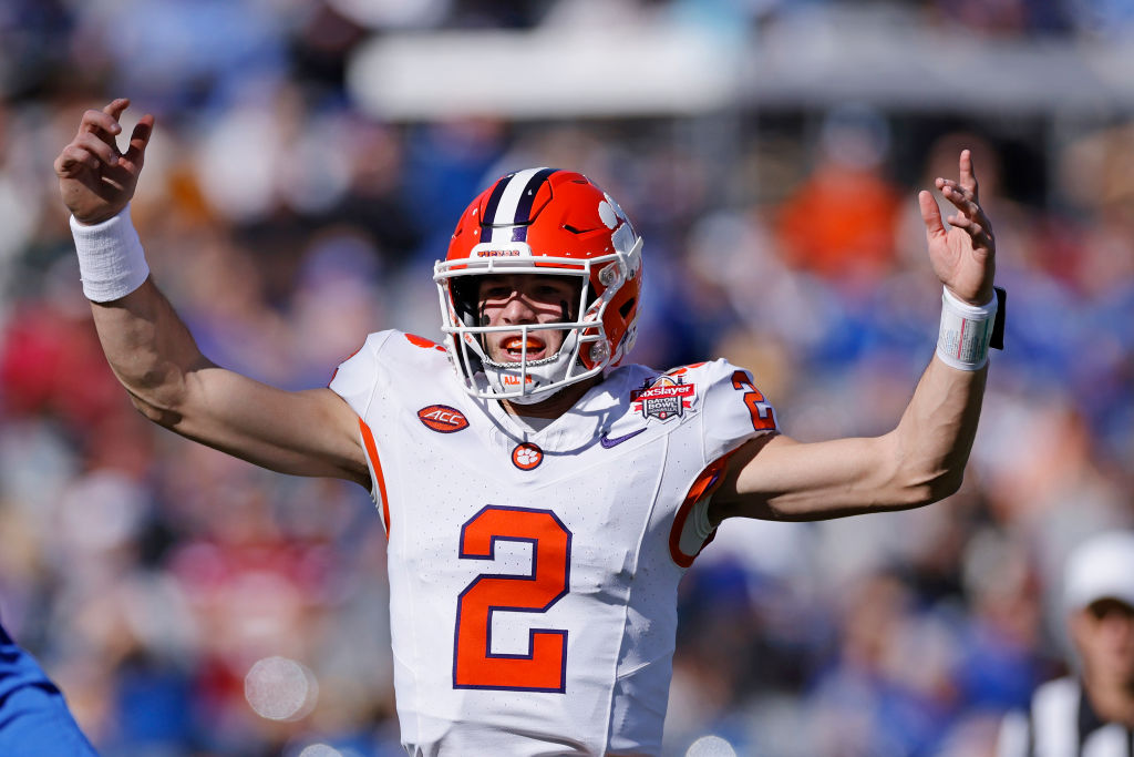 COLLEGE FOOTBALL: DEC 29 TaxSlayer Gator Bowl - Clemson vs Kentucky