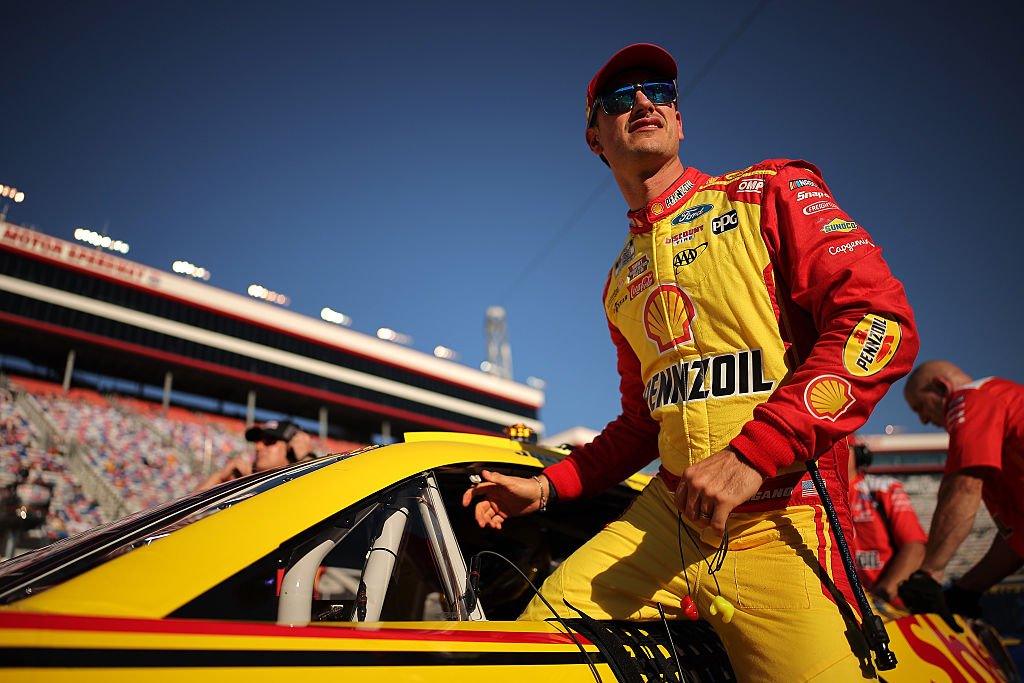 NASCAR Cup Series Bass Pro Shops Night Race - Qualifying