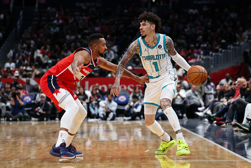 Charlotte Hornets v Washington Wizards