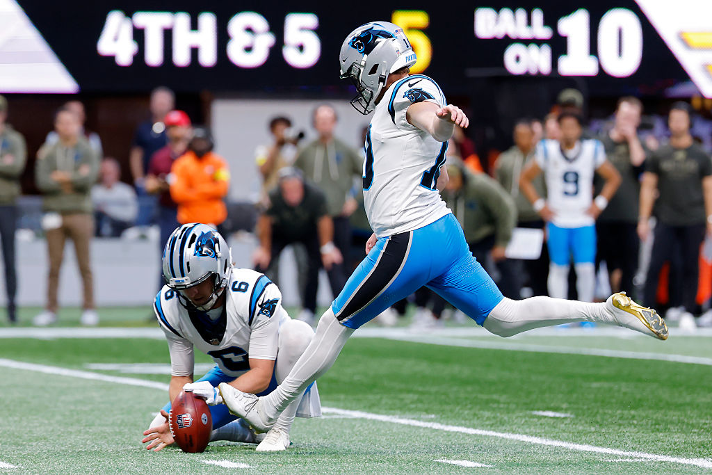 Carolina Panthers v Atlanta Falcons - NFL 2025