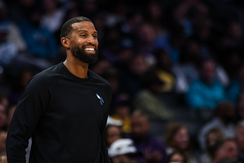 Los Angeles Lakers v Charlotte Hornets