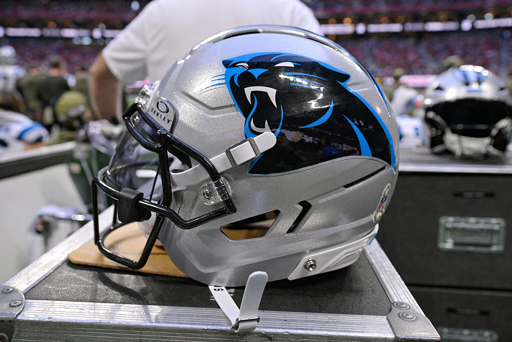 NFL: NOV 16 Panthers at Falcons