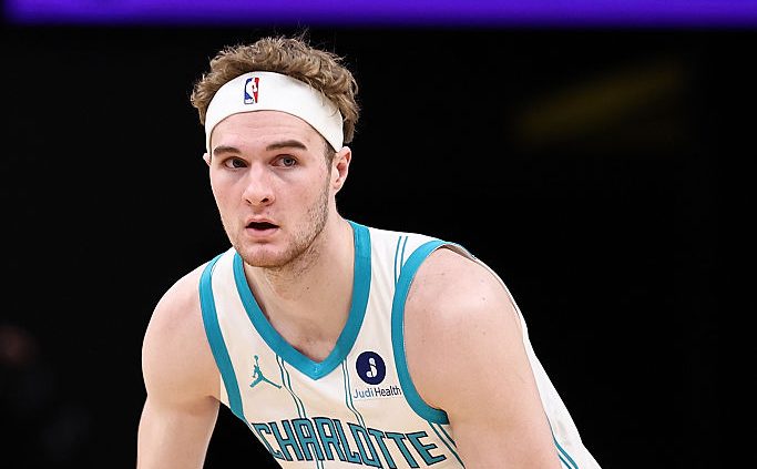 Charlotte Hornets v Memphis Grizzlies